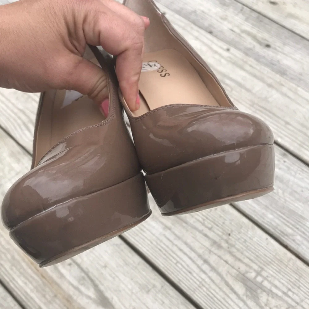 Guess excellent used